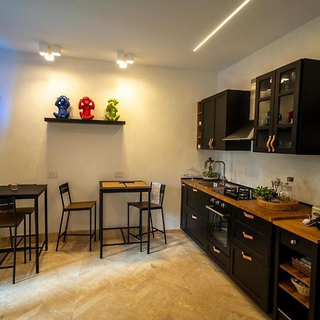 Luxury Cecilia Via Antonio Del Re 9 Tivoli Hotel Luaran gambar